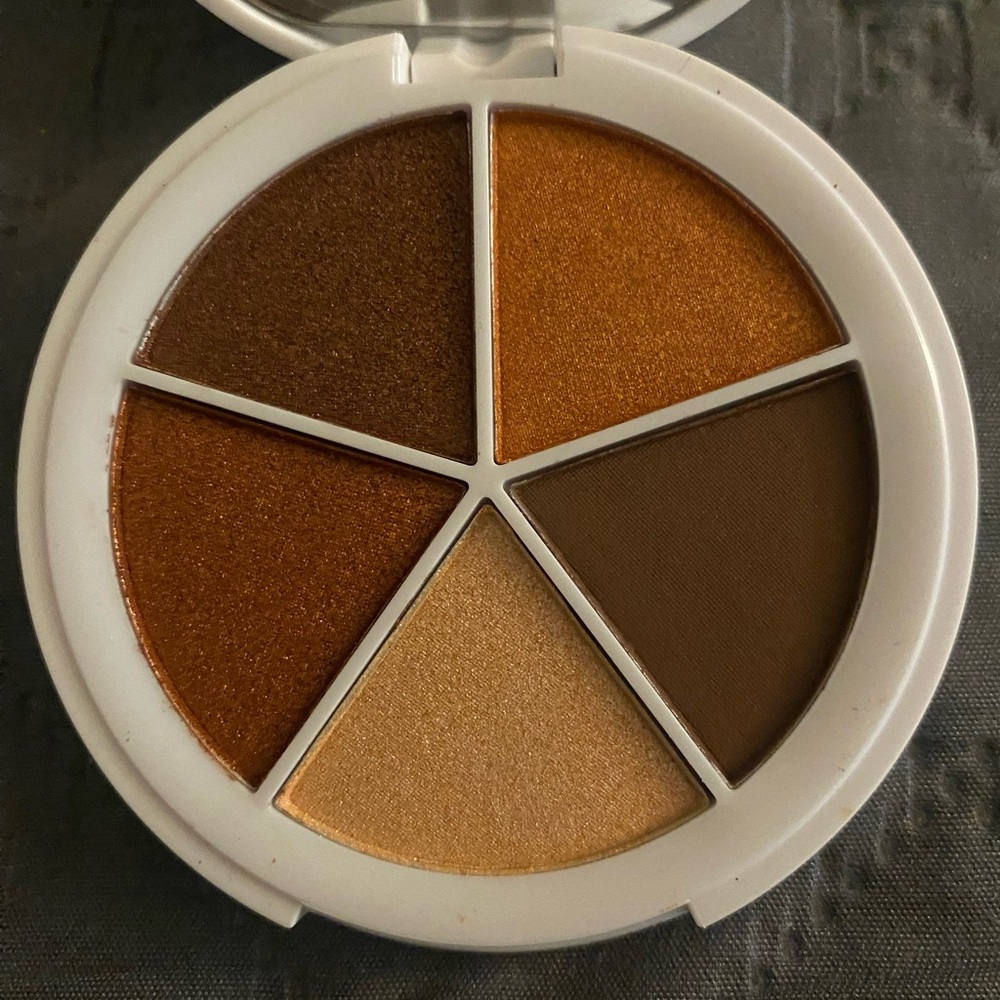 Eyeshadow